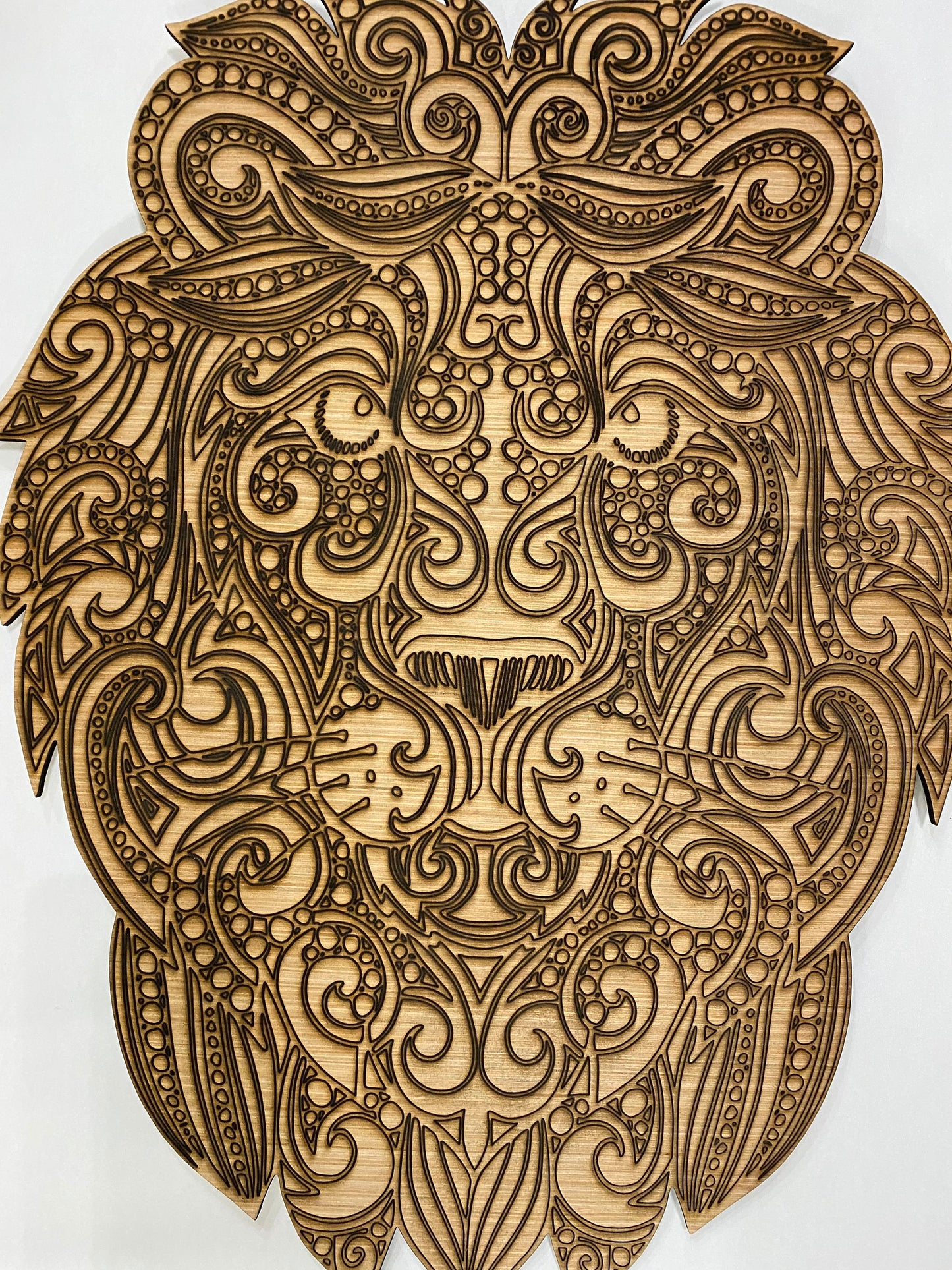 LION WALL DECOR - wood